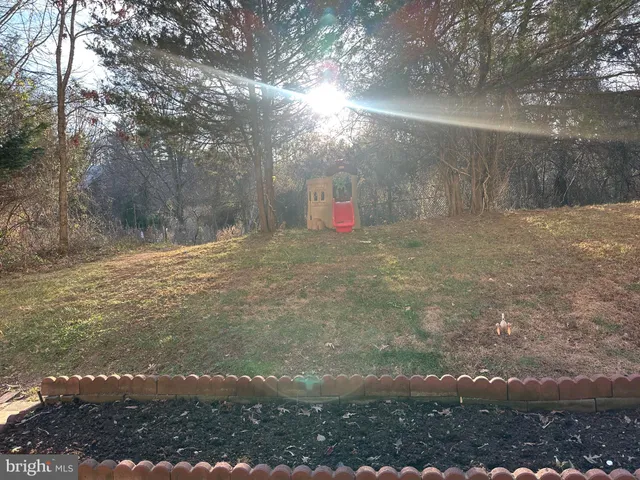 a view of outdoor space