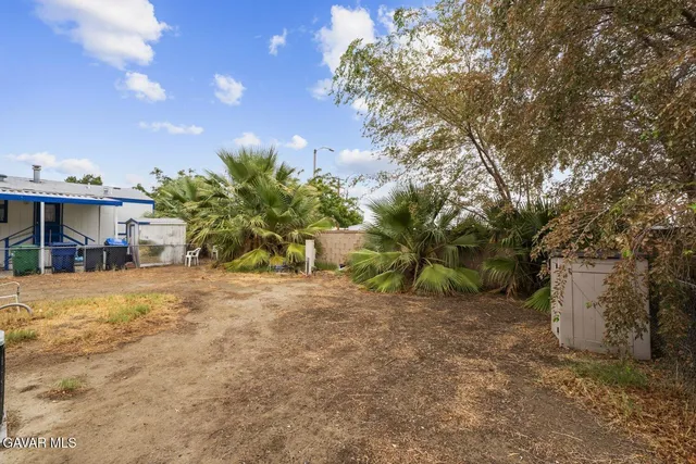 a view of a living room