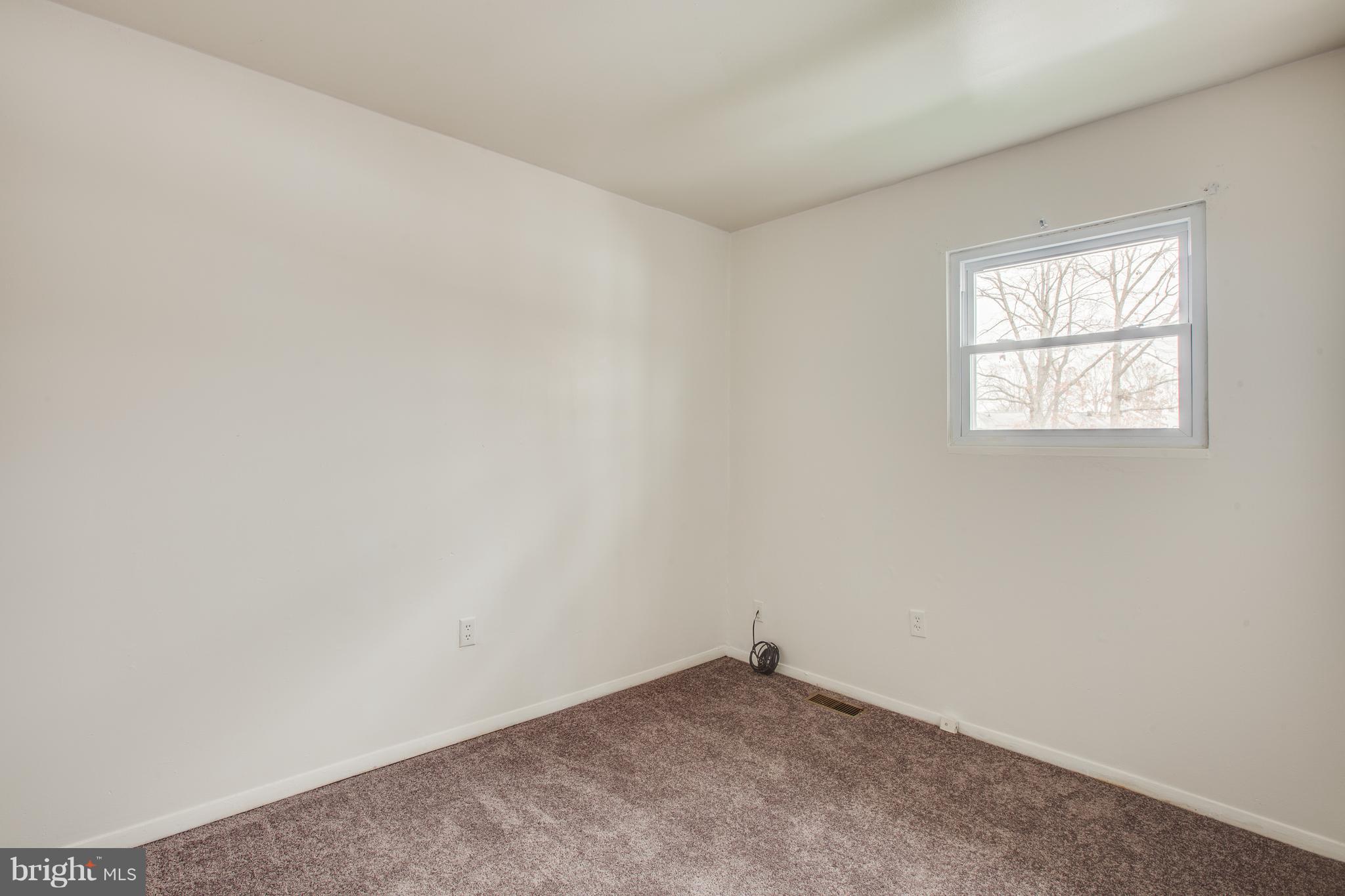 829 Anvil Road Fredericksburg, VA 22405 - Photo 11 of 13 Third Bedroom on Upper Level!
