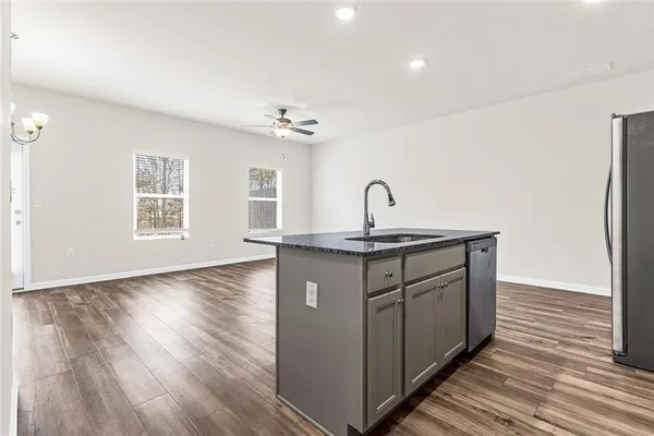 $2,050 | Undisclosed Address, Villa Rica, GA 30180