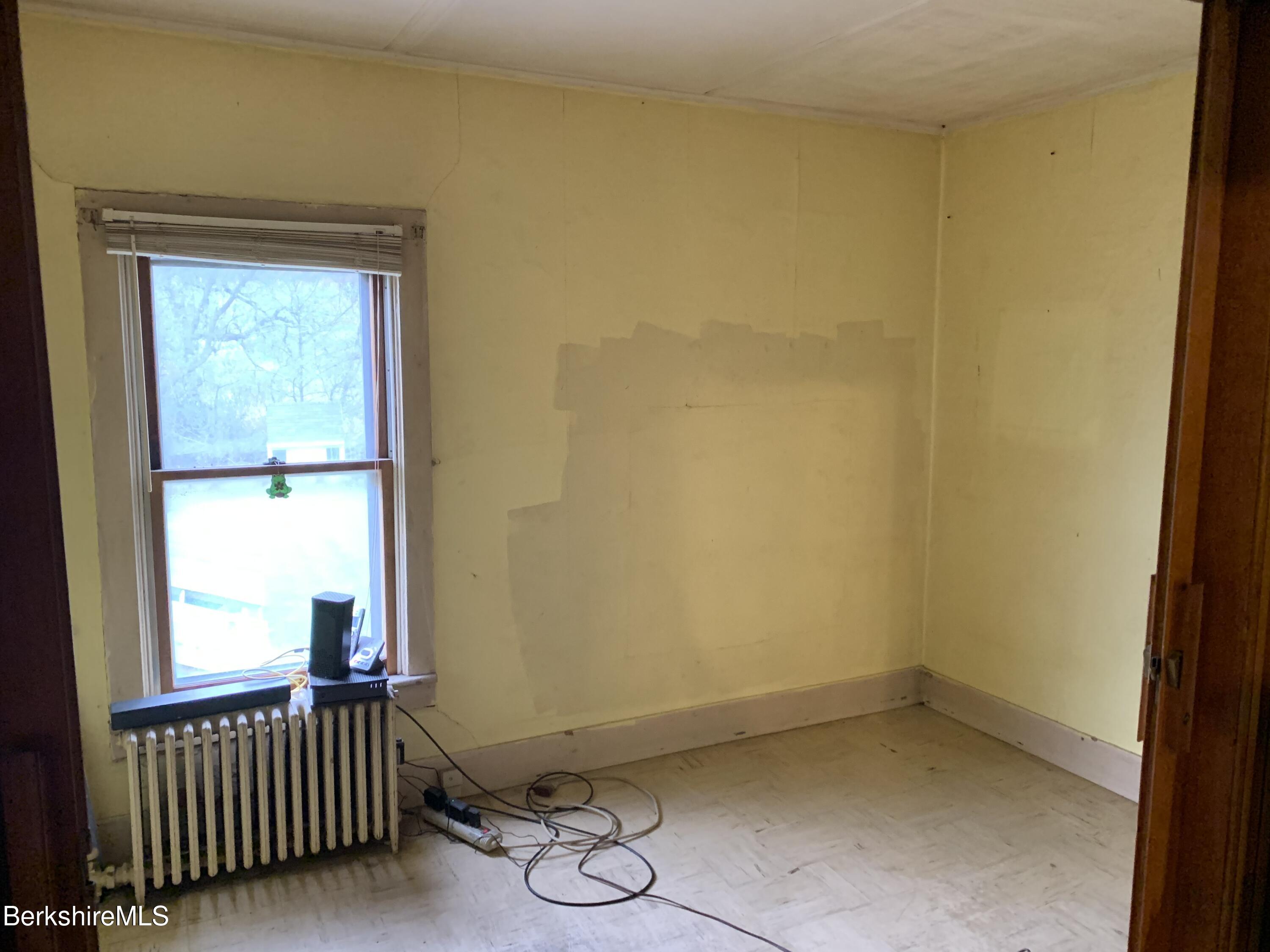 640 State Road North Adams, MA 01247 - Photo 22 of 30 Bedroom 2