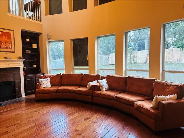 $2,950 | 5909 Terravista Drive, Austin, TX 78735