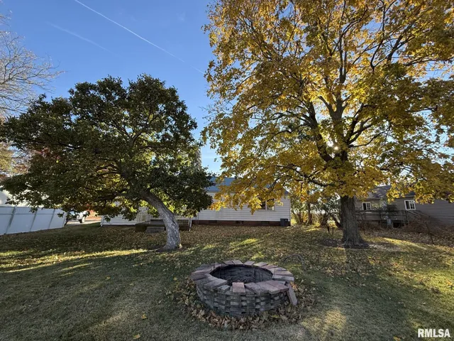 $80,000 | 570 South Main Street, Roseville, IL 61473