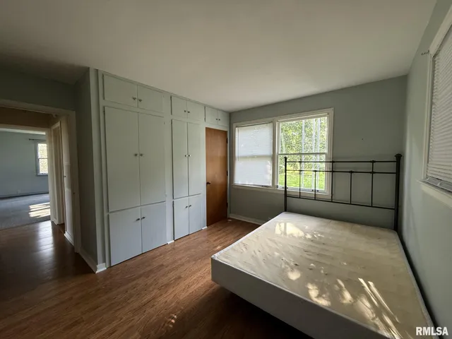 $80,000 | 570 South Main Street, Roseville, IL 61473