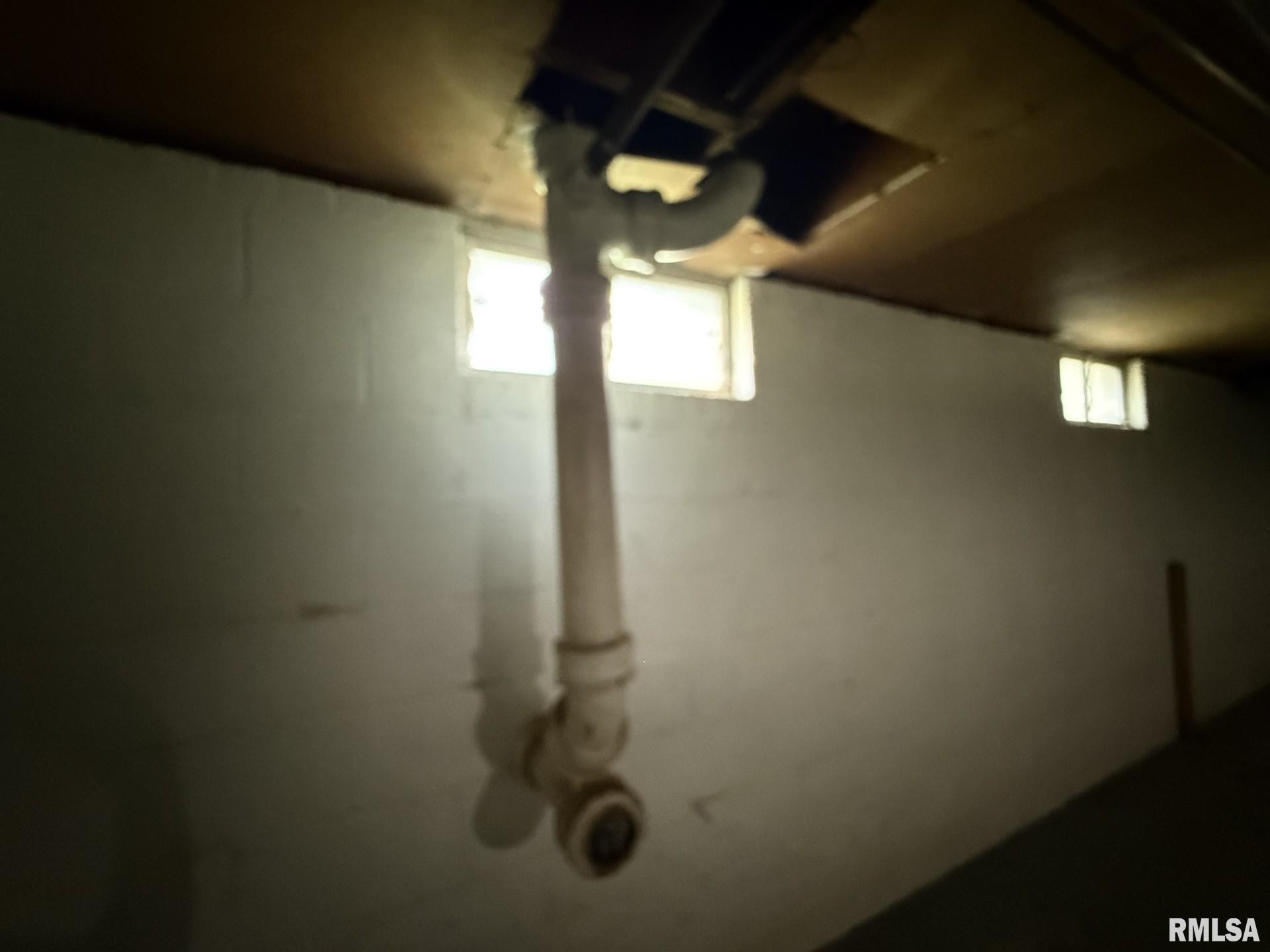 570 South Main Street Roseville, IL 61473 - Photo 55 of 64