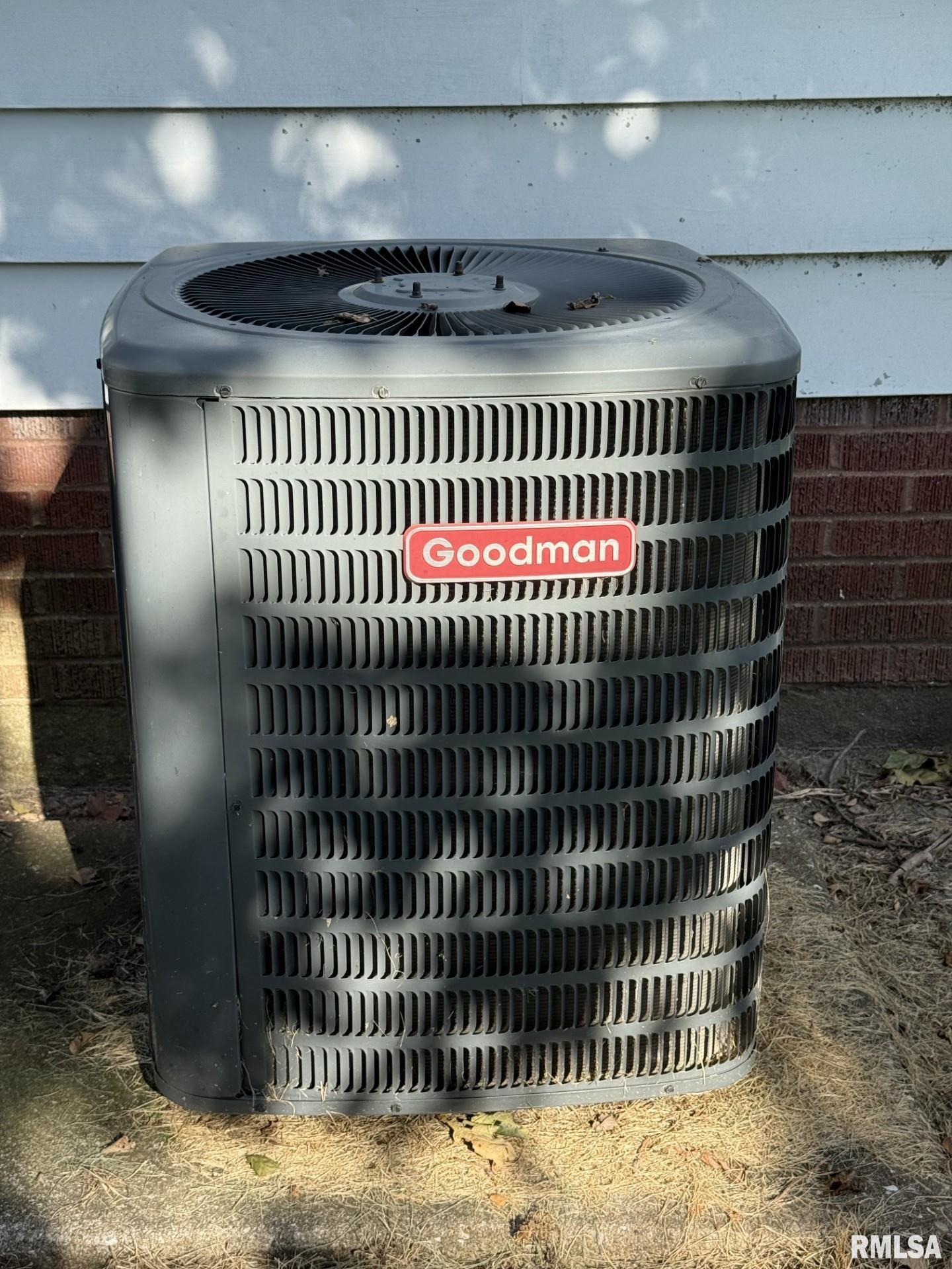 570 South Main Street Roseville, IL 61473 - Photo 56 of 64