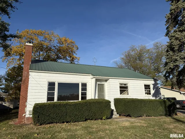 $80,000 | 570 South Main Street, Roseville, IL 61473