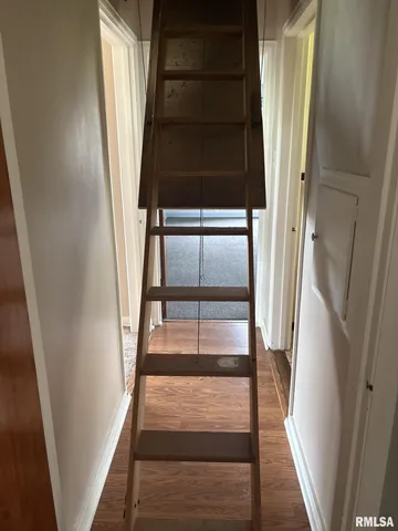 $80,000 | 570 South Main Street, Roseville, IL 61473