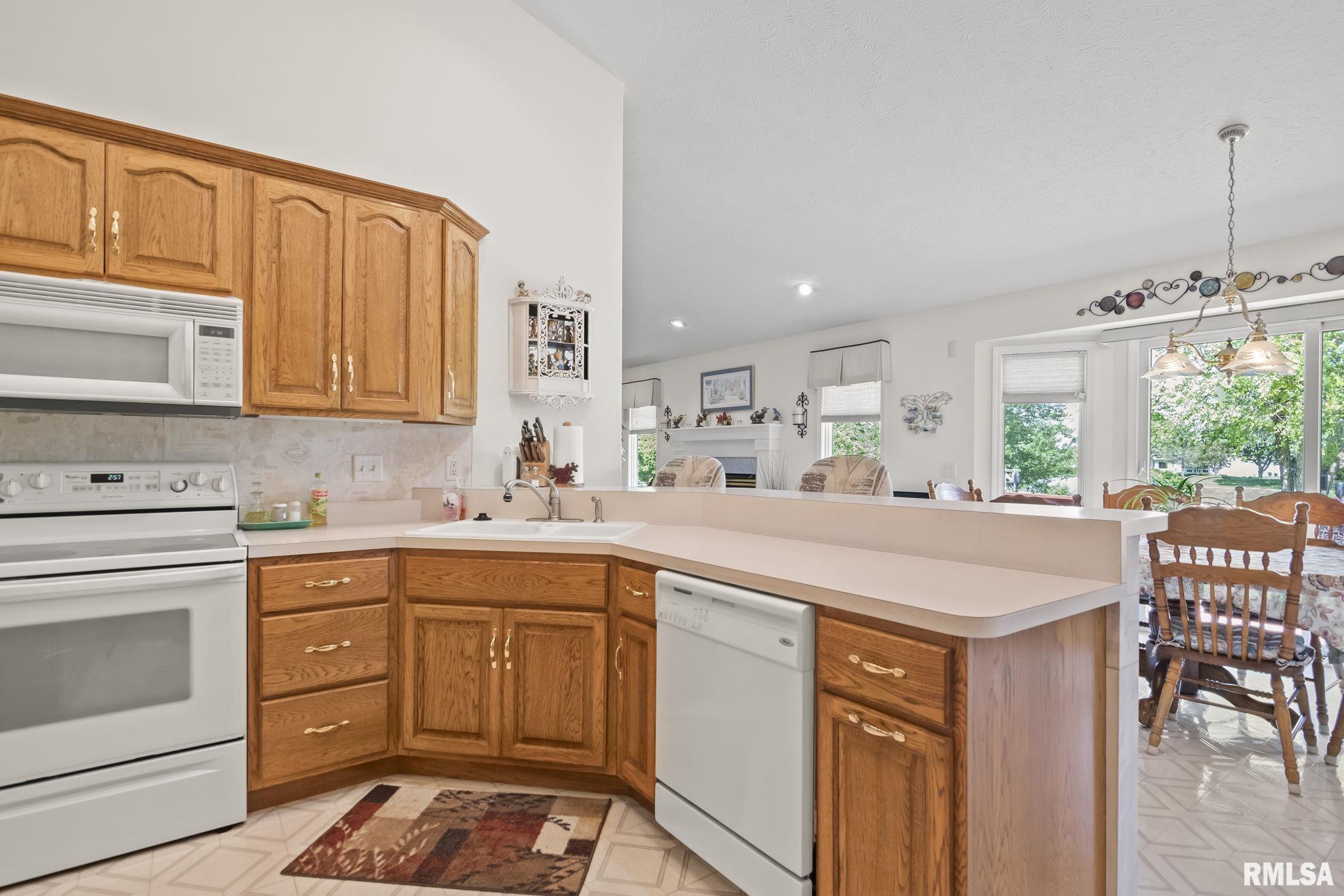 2520 Chicory Drive Springfield, IL 62711 - Photo 13 of 43