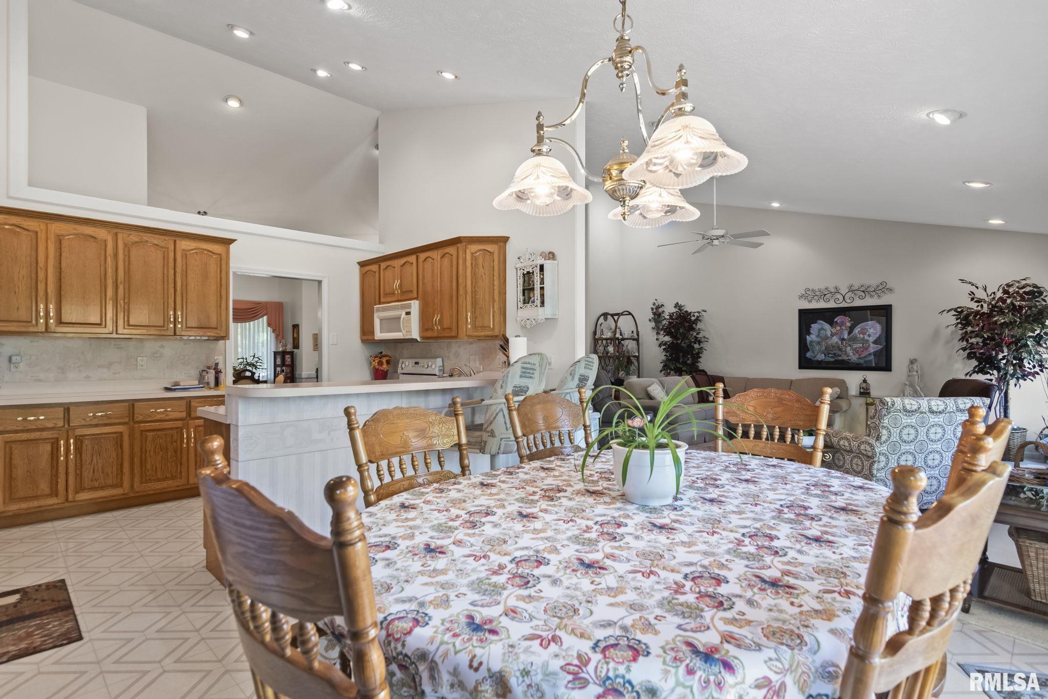 2520 Chicory Drive Springfield, IL 62711 - Photo 15 of 43