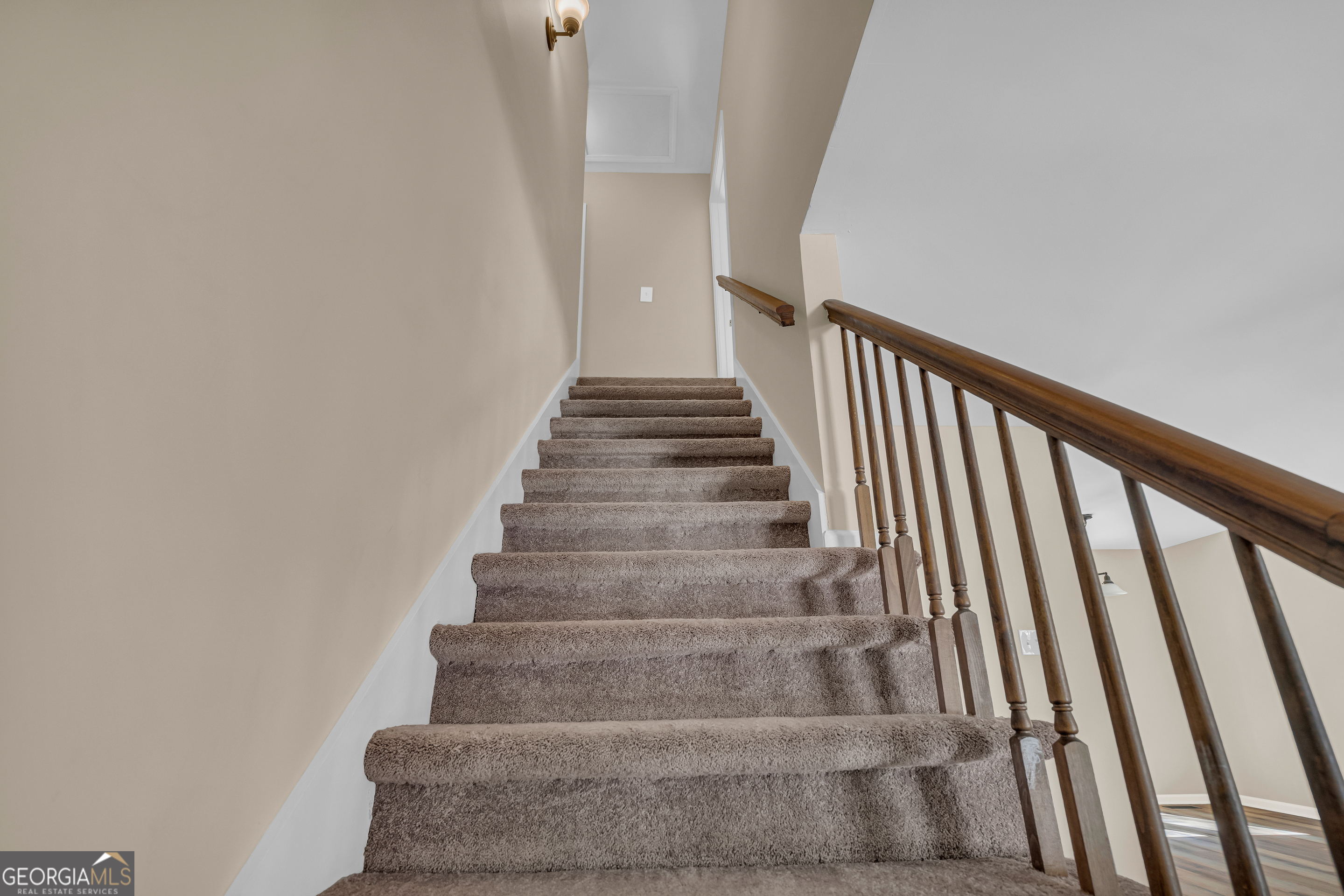 694 Lovers Lane Toccoa, GA 30577 - Photo 37 of 50 a view of entryway