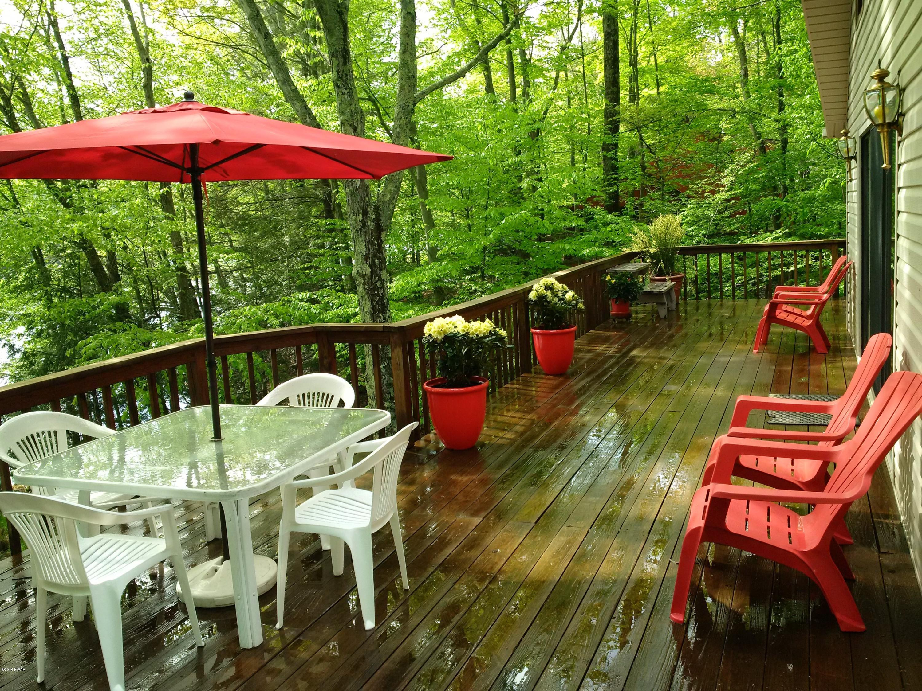 3016 Northgate Road Lake Ariel, PA 18436 - Photo 56 of 58 a balcony with an outdoor seating