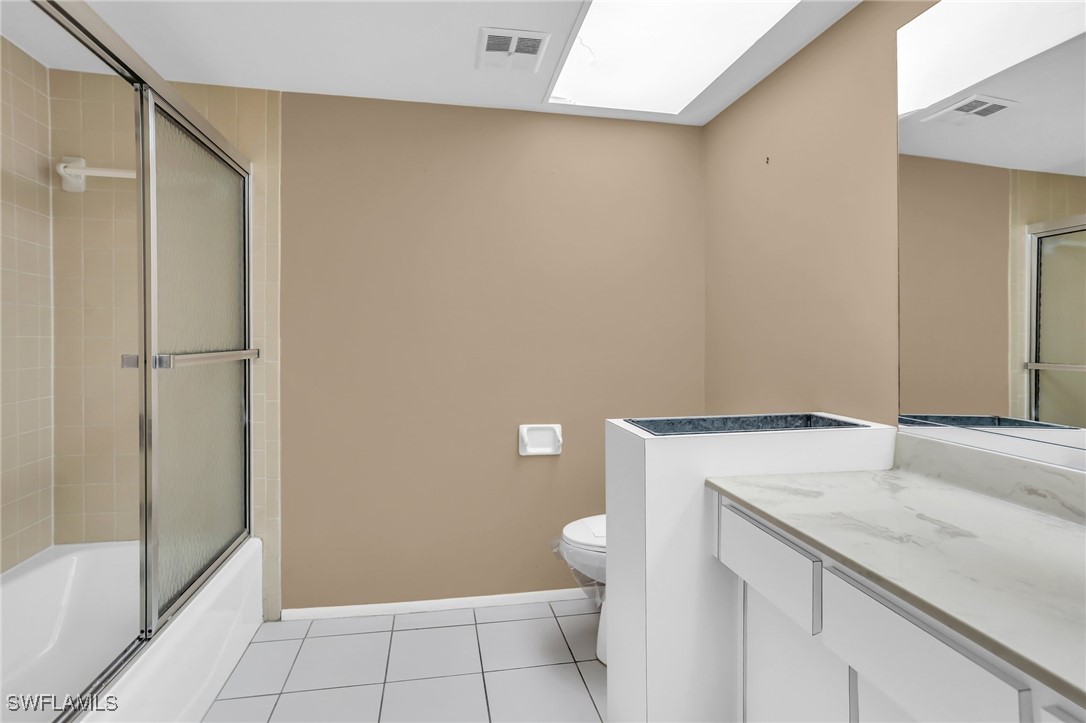 195 Cypress Way East, Unit 8 Naples, FL 34110 - Photo 17 of 18