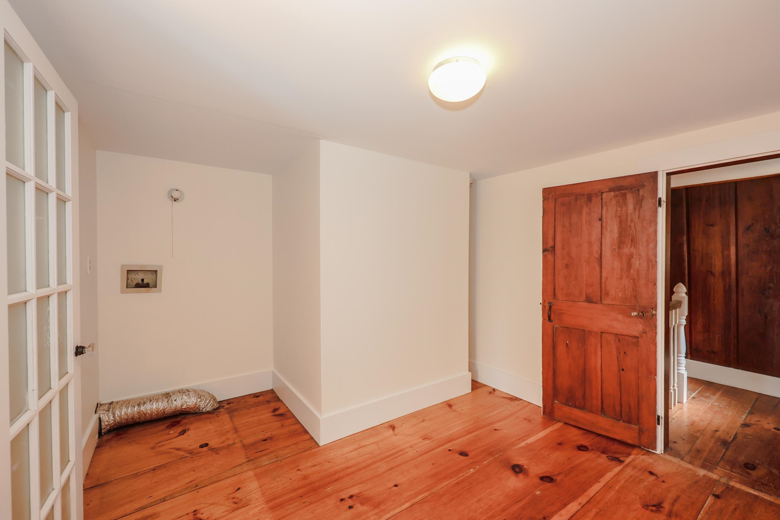 107 Greenfield Road New Boston, NH 03070 - Photo 46 of 59
