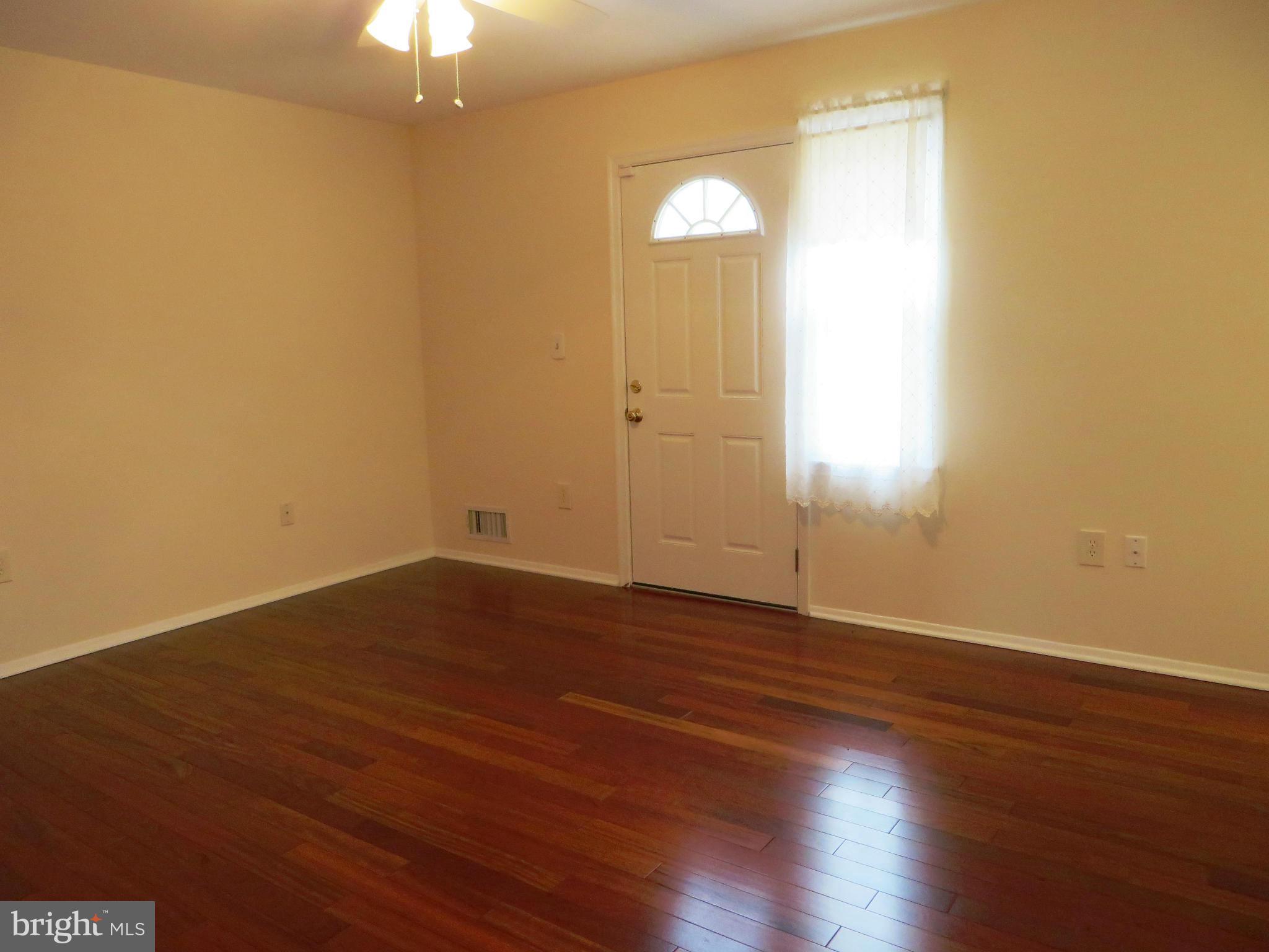 5696 Linton Road Sykesville, MD 21784 - Photo 11 of 30 Bedroom (Master)