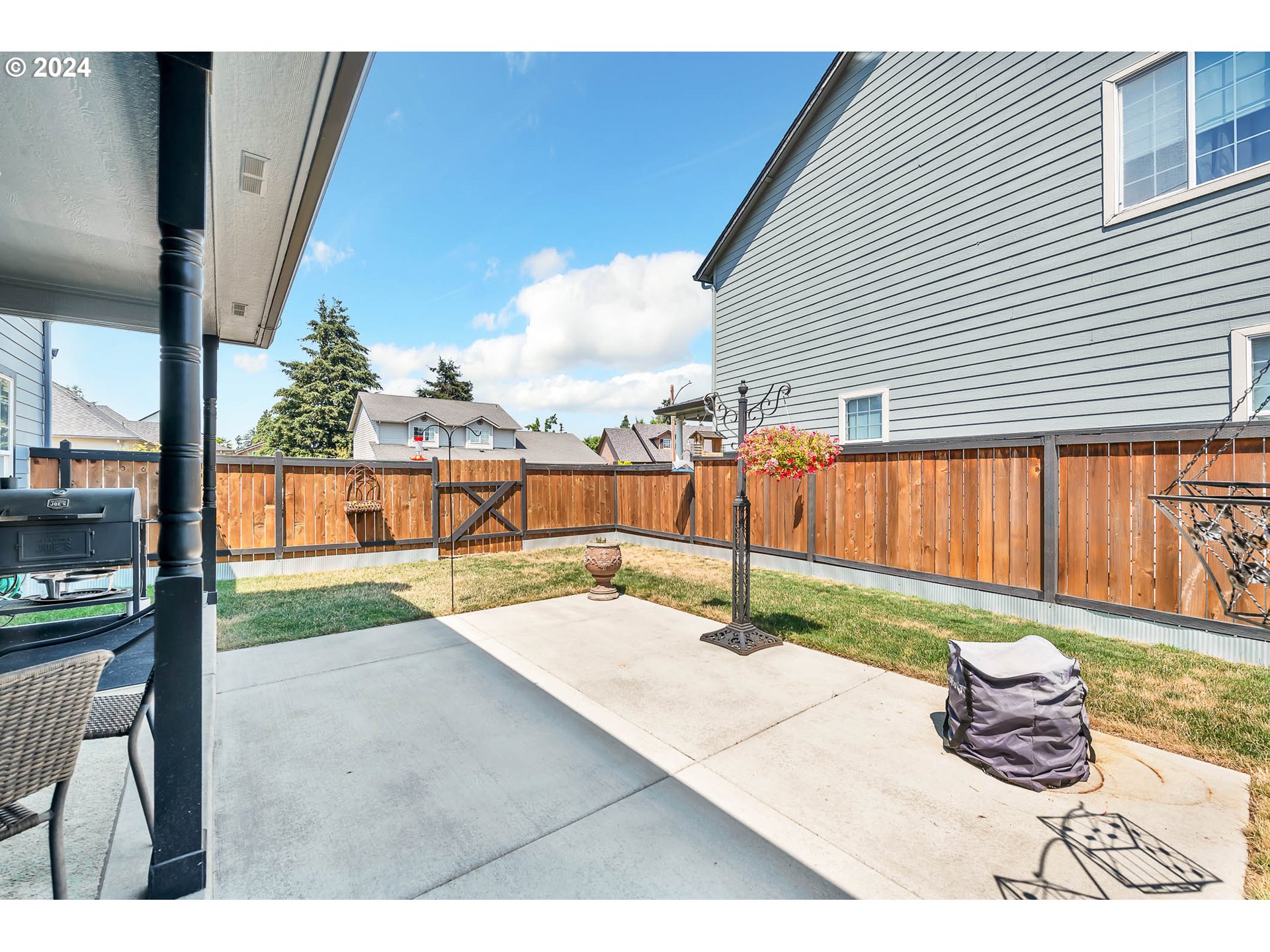 731 72nd Street Springfield, OR 97478 - Photo 38 of 42