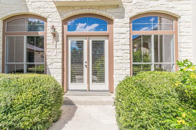 $1,100,000 | 8823 Timmerman Cove, San Antonio, TX 78266