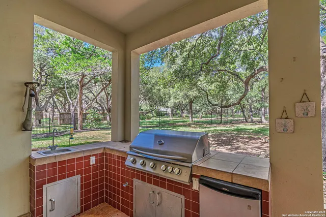 $1,100,000 | 8823 Timmerman Cove, San Antonio, TX 78266