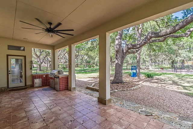 $1,100,000 | 8823 Timmerman Cove, San Antonio, TX 78266