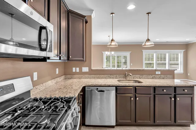 $3,200 | 17 Rockingham Way, Manchester Township, NJ 08759