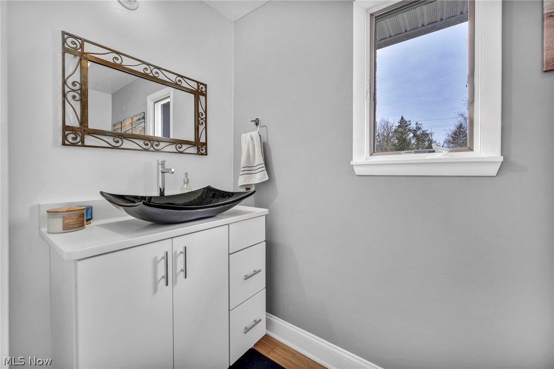 31800 Pinetree Road Pepper Pike, OH 44124 - Photo 10 of 41 Gallery Image 10