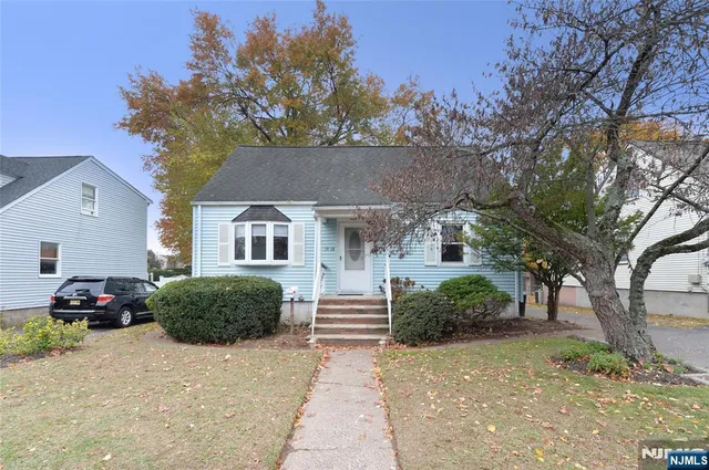 $599,000 | 19-10 Saddle River Road, Fair Lawn, NJ 07410