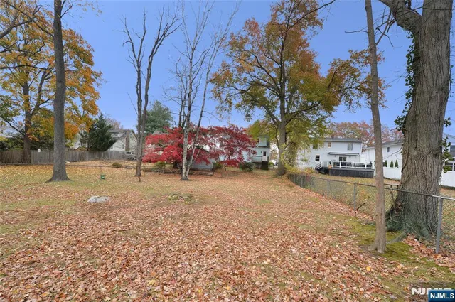 $599,000 | 19-10 Saddle River Road, Fair Lawn, NJ 07410