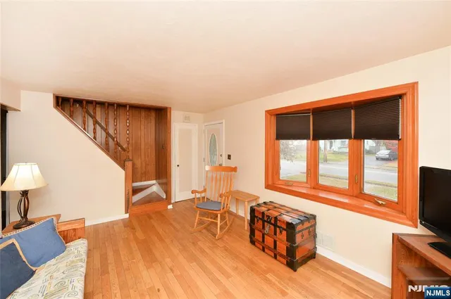 $599,000 | 19-10 Saddle River Road, Fair Lawn, NJ 07410