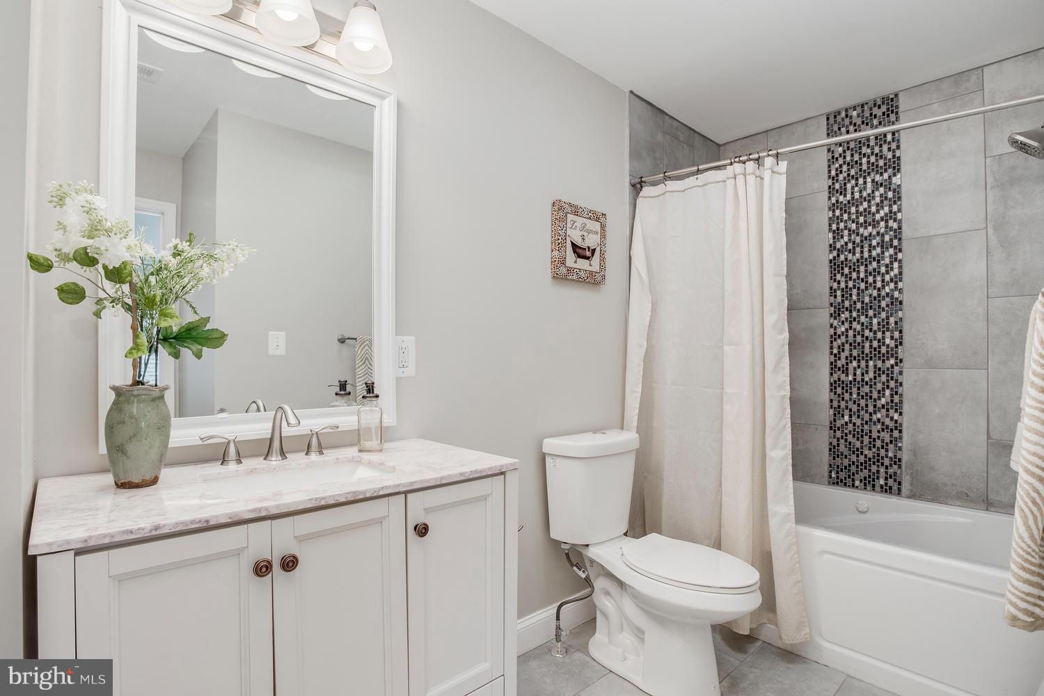 1506 Pattison Road Essex, MD 21221 - Photo 20 of 29 Bath