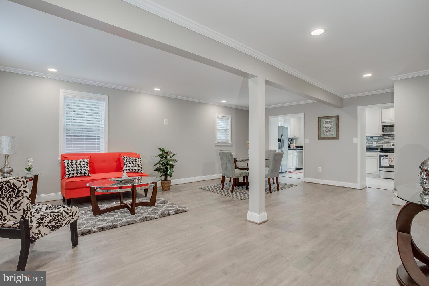 1506 Pattison Road Essex, MD 21221 - Photo 3 of 29 Living Room