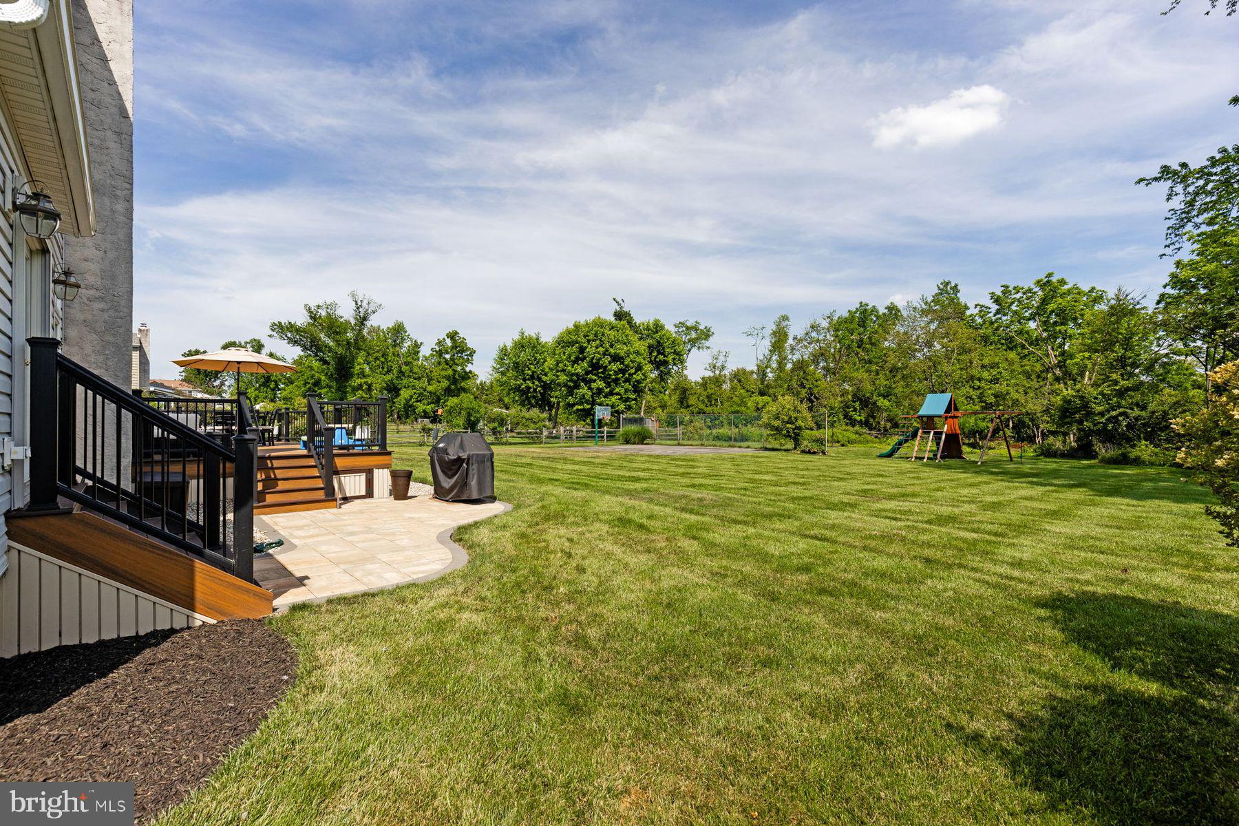 1537 Temple Drive Maple Glen, PA 19002 - Photo 29 of 32