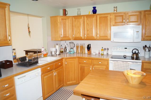 509 Howertown Road Northampton, PA 18067 - Photo 6 of 24 Gallery Image 6