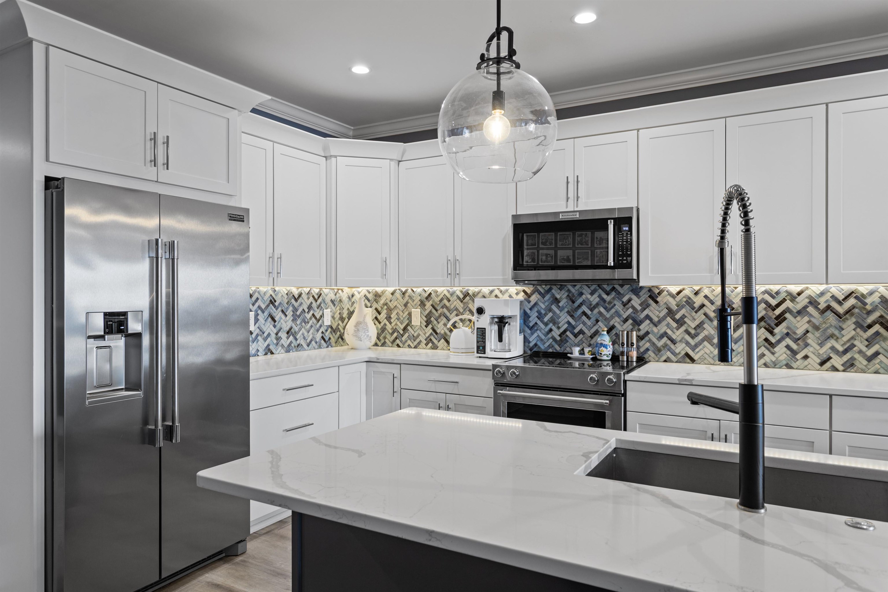 535 Ocean Boulevard, Unit 403 Hampton, NH 03842 - Photo 16 of 46