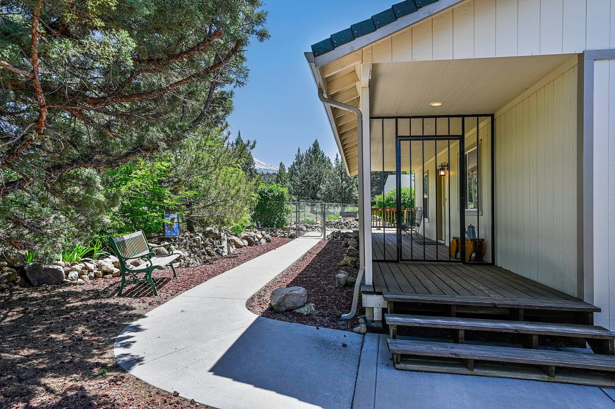 16404 Rockwood Road Weed, CA 96094 - Photo 9 of 50 Gallery Image 9