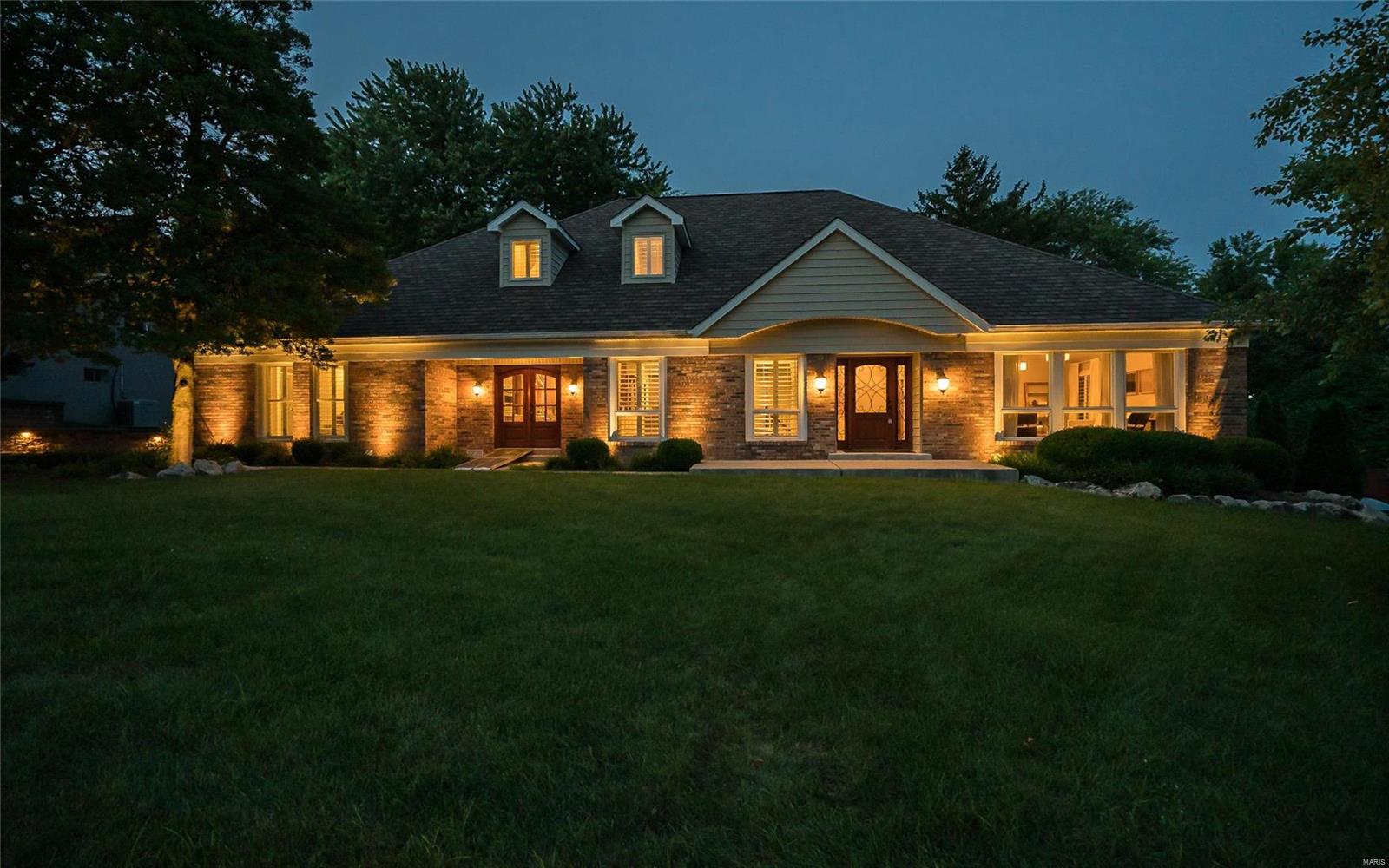 202 Stablestone Drive Chesterfield, MO 63017 - Photo 2 of 87