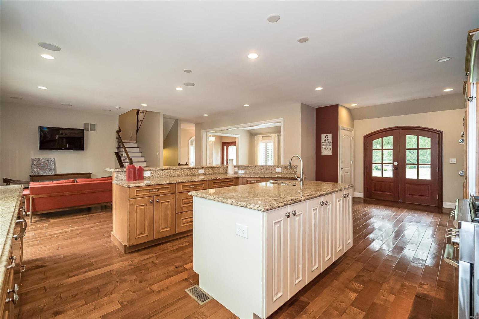 202 Stablestone Drive Chesterfield, MO 63017 - Photo 14 of 87