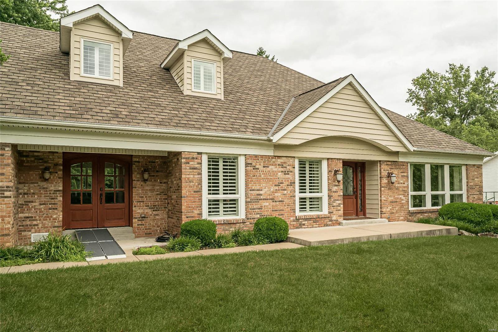 202 Stablestone Drive Chesterfield, MO 63017 - Photo 3 of 87