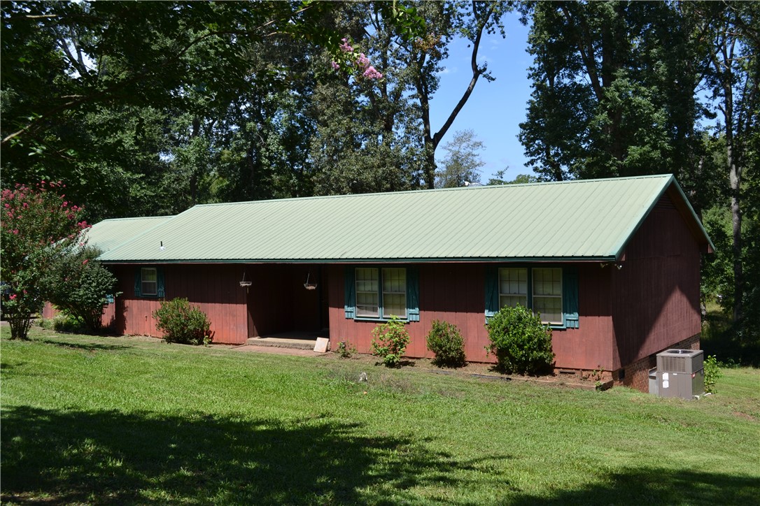 228 Greenland Road Anderson, SC 29626 - Photo 5 of 24 Gallery Image 5