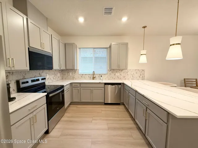 $2,250 | 3749 Grappler Circle Southeast, Palm Bay, FL 32909