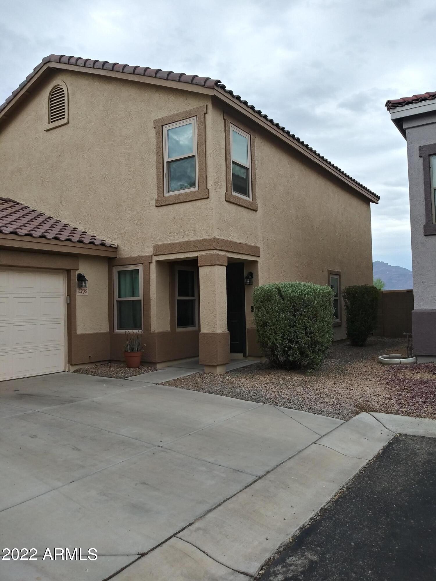 3239 South Conestoga Road Apache Junction, AZ 85119 - Photo 2 of 38 Exterior 2