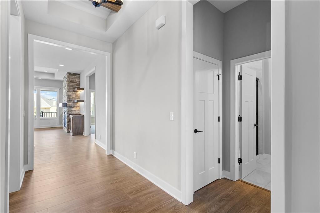 4830 Northwest Huonker Court Riverside, MO 64151 - Photo 2 of 29