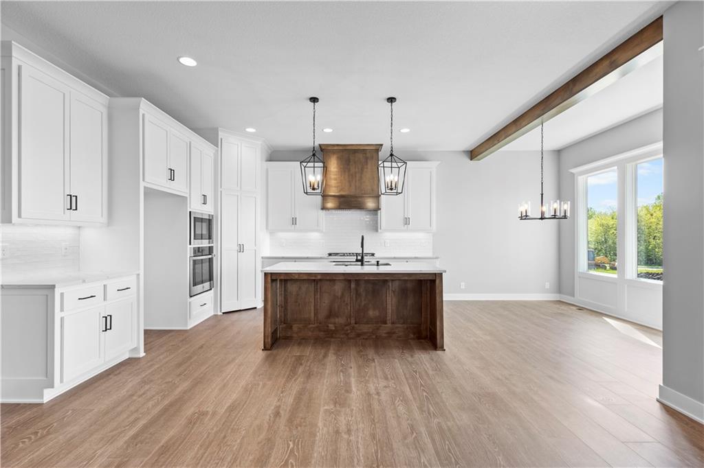 4830 Northwest Huonker Court Riverside, MO 64151 - Photo 5 of 29