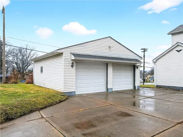 $225,000 | 1008 Nimick Avenue, Monaca, PA 15061