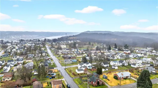 $225,000 | 1008 Nimick Avenue, Monaca, PA 15061