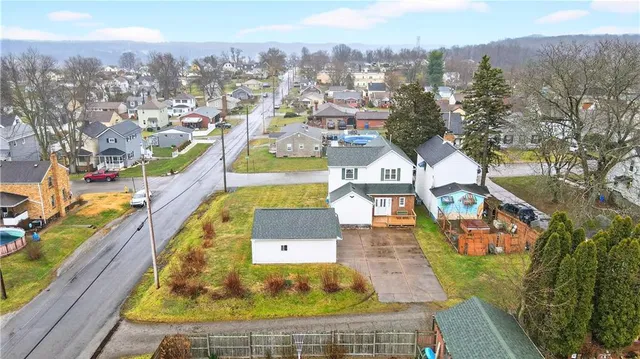 $225,000 | 1008 Nimick Avenue, Monaca, PA 15061