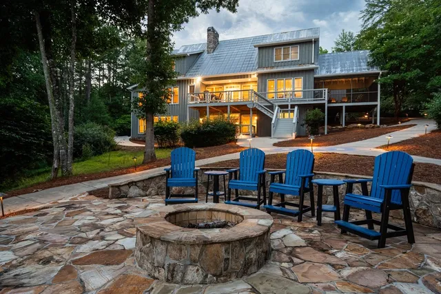 $1,849,000 | 236 Watts Place South, Blairsville, GA 30512