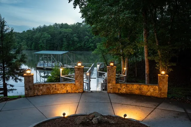 $1,849,000 | 236 Watts Place South, Blairsville, GA 30512