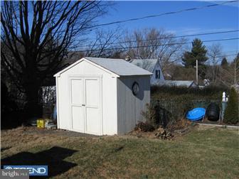 86 Tee Road Oreland, PA 19075 - Photo 12 of 12 Exterior Back
