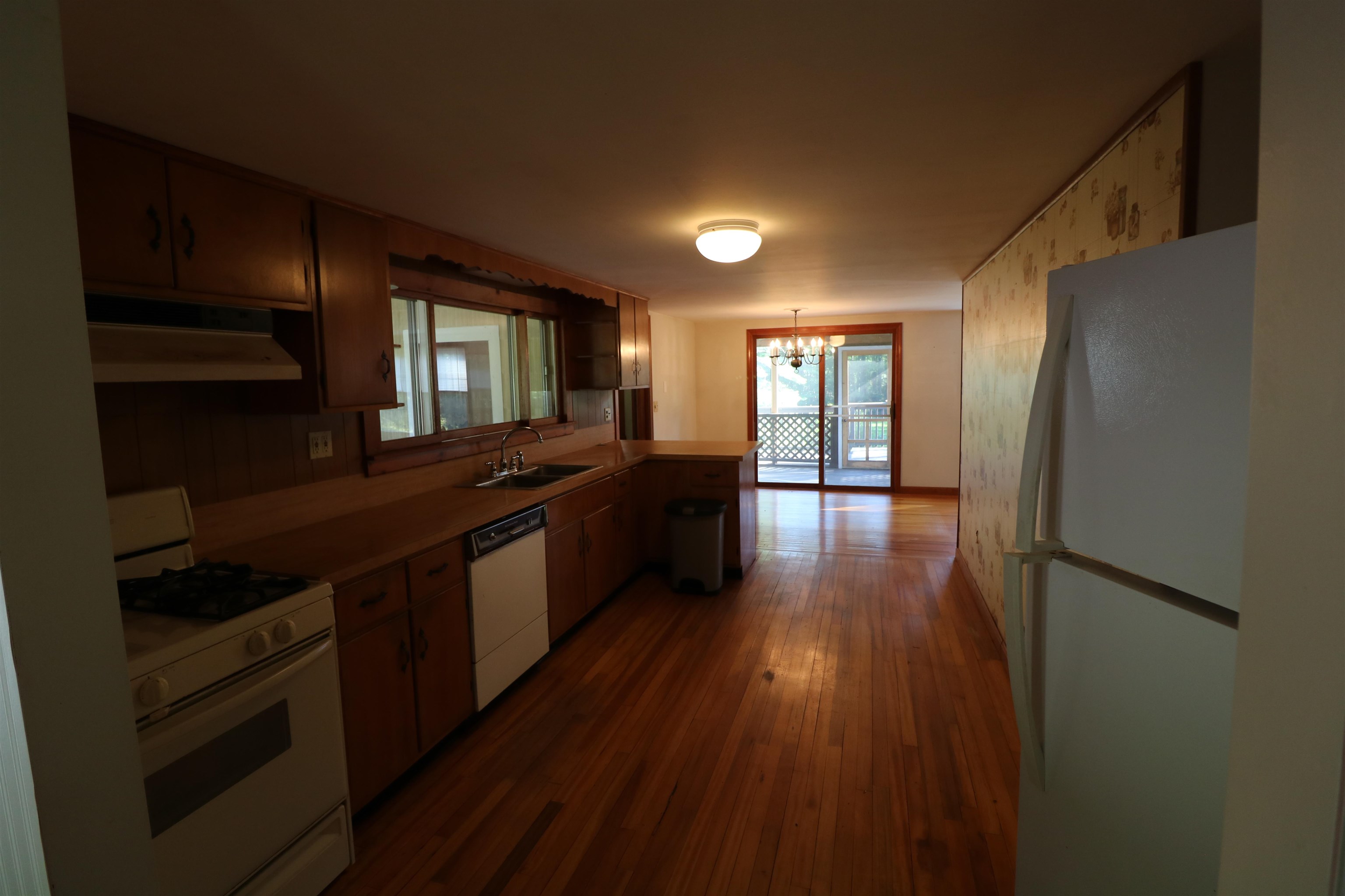 308 Squantum Road Jaffrey, NH 03452 - Photo 33 of 40