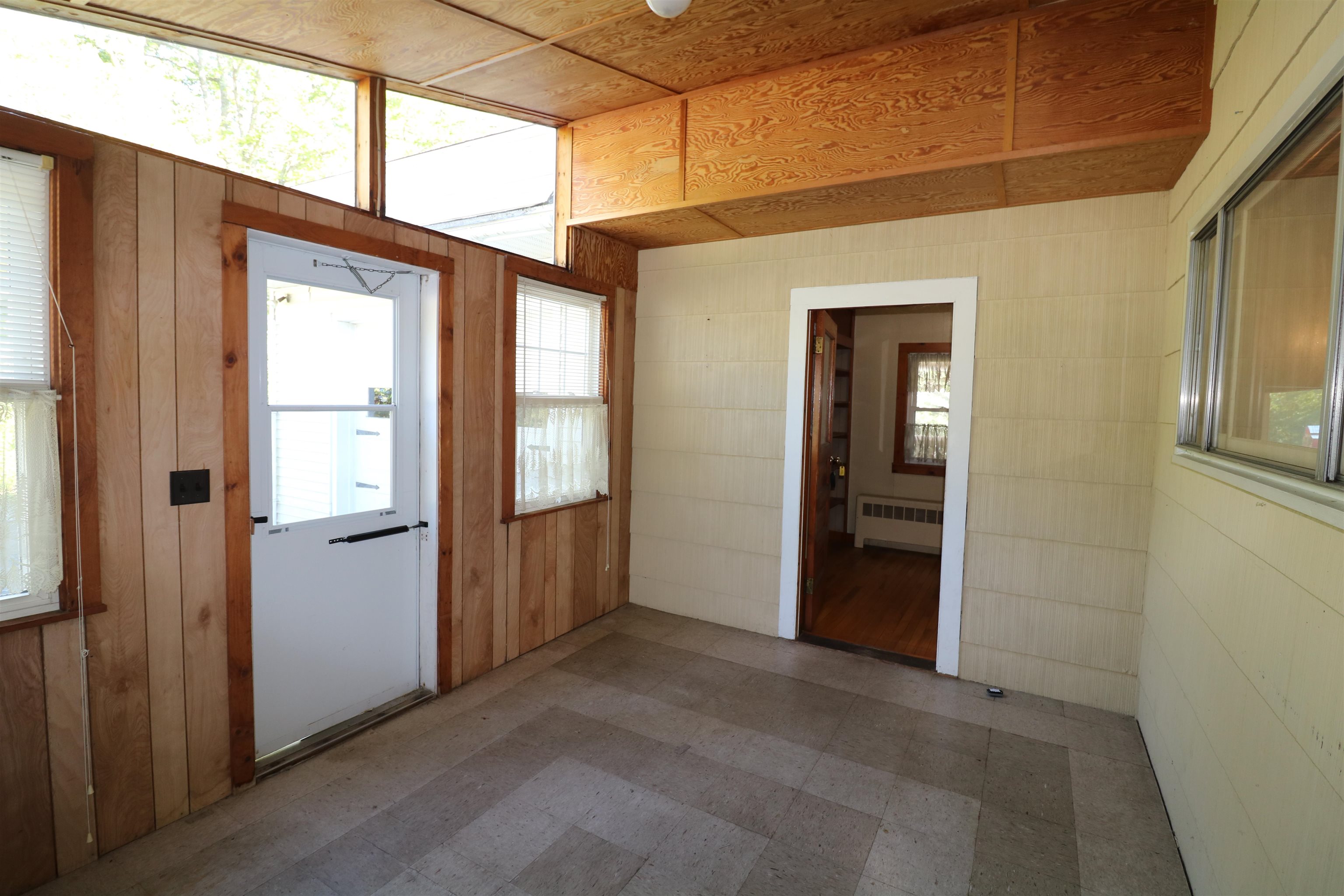308 Squantum Road Jaffrey, NH 03452 - Photo 36 of 40